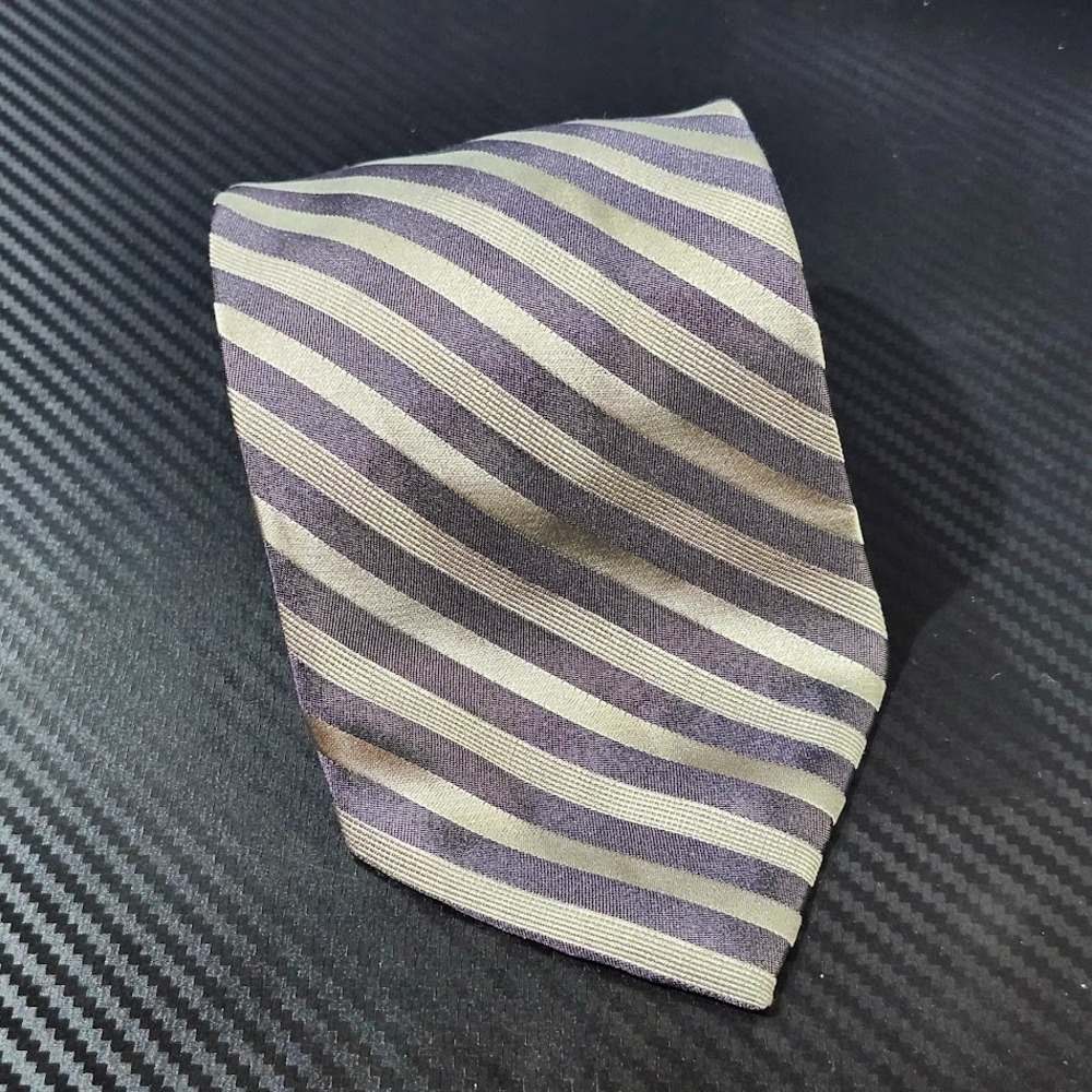 Lamberti Silver/Gray Diagonal Stripped 100% Silk Repp Tie